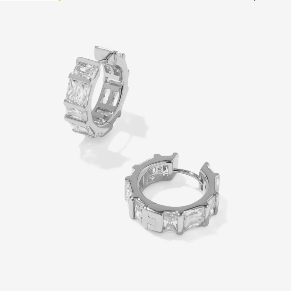 KENDRA SCOTT Silver Crystal JAMIE Hoop Earrings, NWT